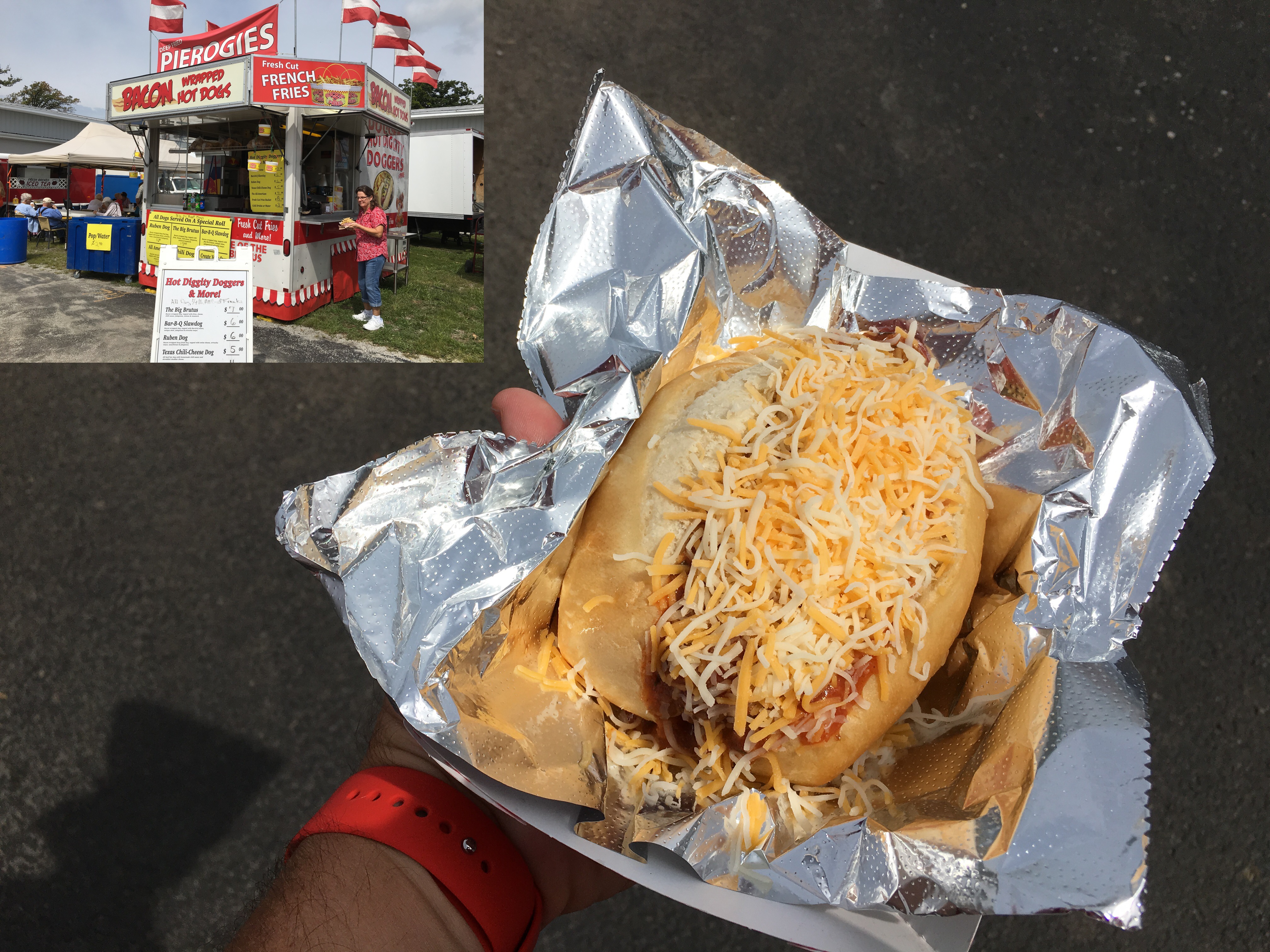 Texas chili cheese dog