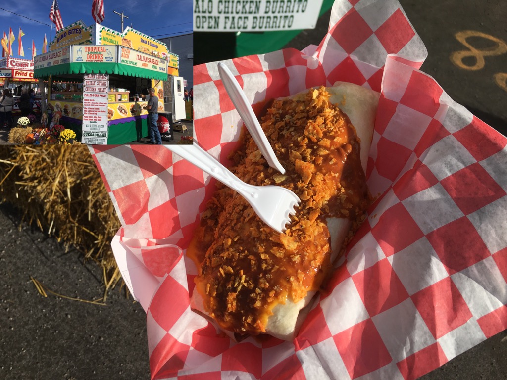 The Hillbilly Burrito: Pulled pork, chicken, mac&cheese, lettuce, sour cream in a burrito covered with chili and cheese sauce. #HCF19