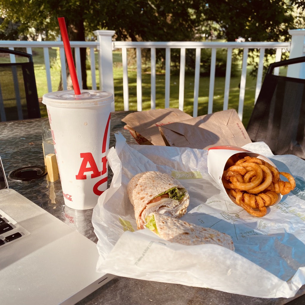 Summer eatin’ on the deck