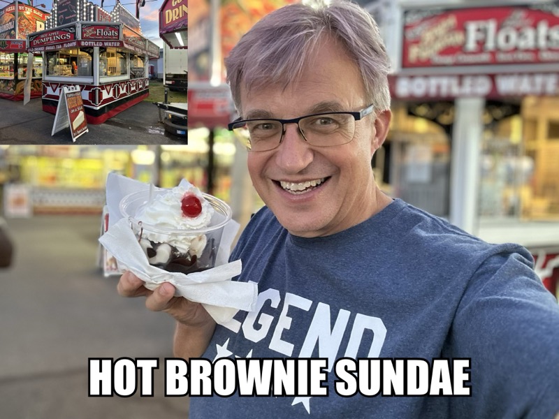 Hot brownie sundae!