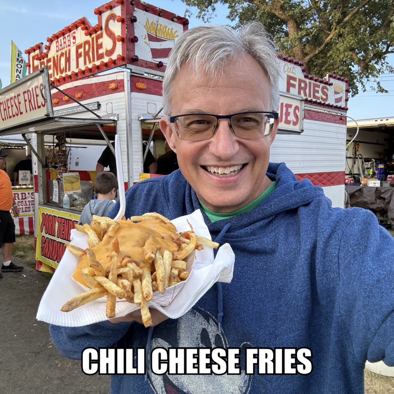 Chili cheese fries! Last food of the fair!