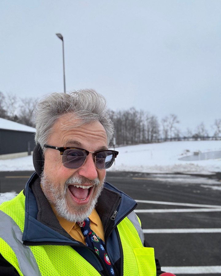 First day in the new KMHS and I got to help direct traffic!